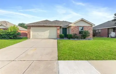 104 Ringneck Drive, Sanger, TX 76266