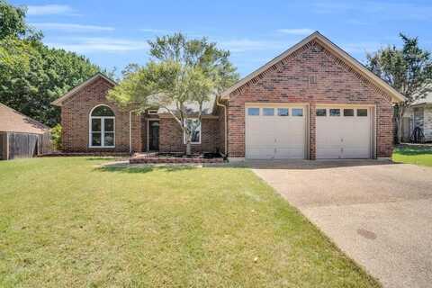 112 NE Mcalister Road, Burleson, TX 76028