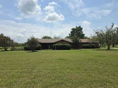 15721 W Highway 22 Highway, Frost, TX 76641