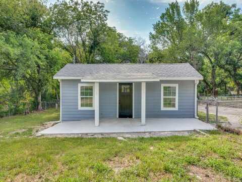 608 Alameda Road, Azle, TX 76020