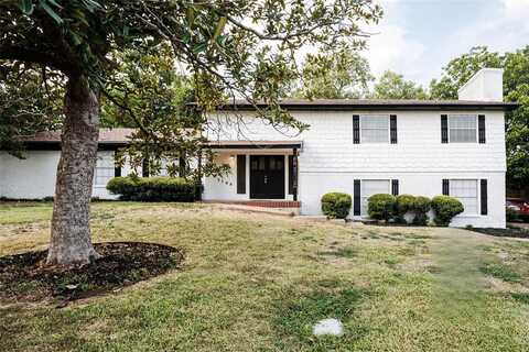 3704 Walton Avenue, Fort Worth, TX 76133