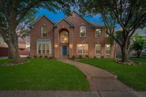 518 Green Apple Drive, Garland, TX 75044