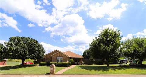 1301 Tumbleweed Trl, Henrietta, TX 76365