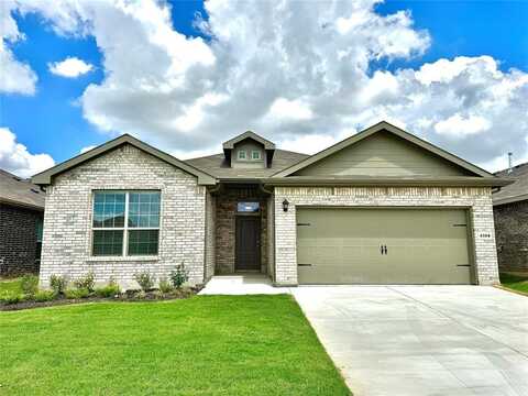 4308 Cornelia Street, Fort Worth, TX 76036