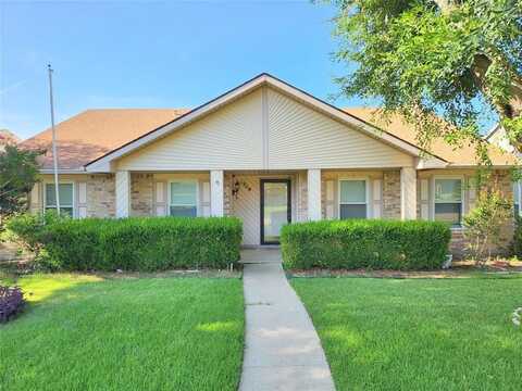 4249 Fryer Street, The Colony, TX 75056