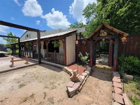 3417 Falcon Drive, Joshua, TX 76058