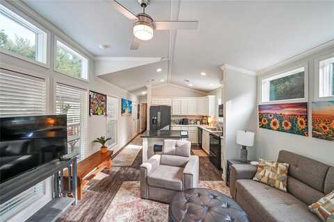 220 Pine Bluff Ridge, Springtown, TX 76082