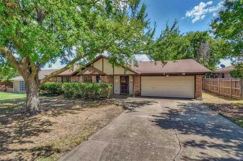 9805 Bancroft Drive, Benbrook, TX 76126