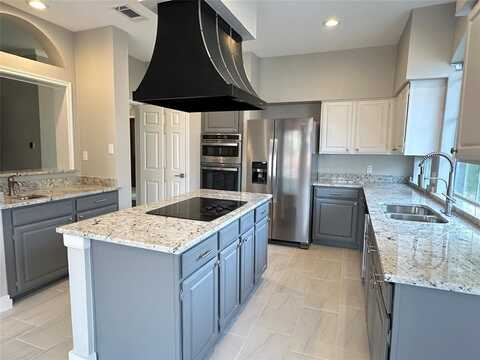 4225 Crestedge Lane, Carrollton, TX 75010