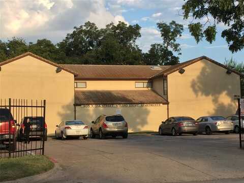 805 Oak Street, Arlington, TX 76011