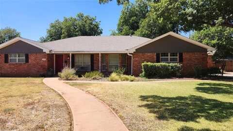 2018 Old Orchard Road, Abilene, TX 79605