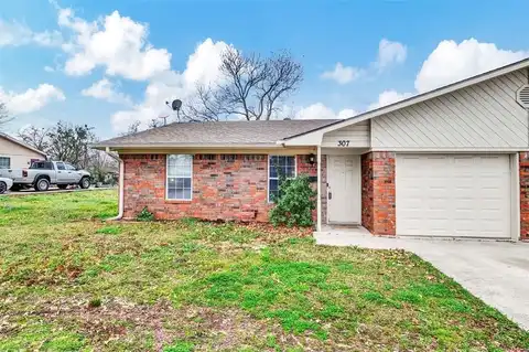 307 N Jordan Street, Whitesboro, TX 76273