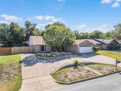 2955 Softwind Trail, Fort Worth, TX 76116