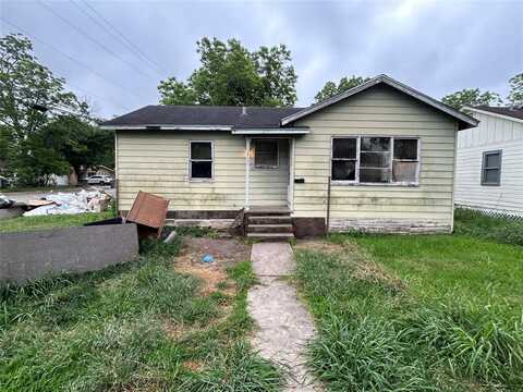 1411 E Anaqua Avenue, Victoria, TX 77901