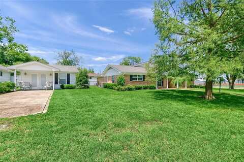 1103 Chestnut, Honey Grove, TX 75446