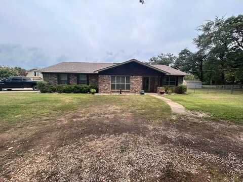 305 Dena Lane, Krugerville, TX 76227