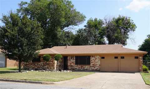 309 Hallmark Drive W, Fort Worth, TX 76134