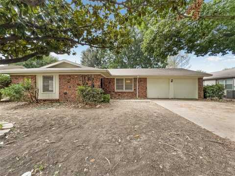 5616 Ammons Street, Haltom City, TX 76117