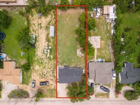 5913 Wichita Street, Forest Hill, TX 76119