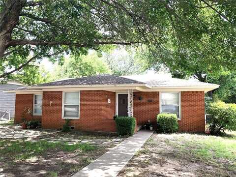 1015 Emery Street, Denton, TX 76201