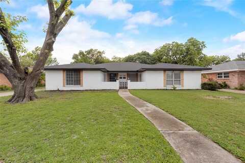 4902 South Drive, Fort Worth, TX 76132