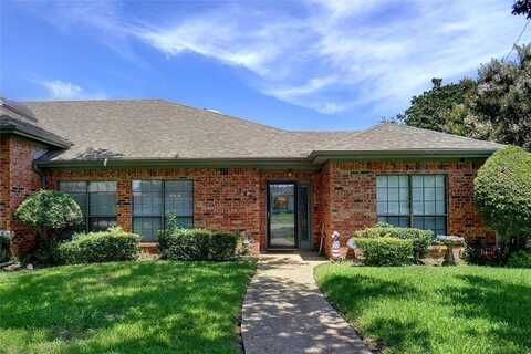 5834 Westhaven Drive, Fort Worth, TX 76132