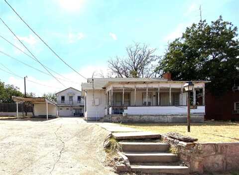 309 Hickory Street, Sweetwater, TX 79556