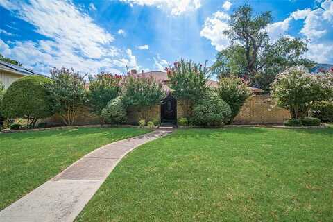 402 Mossbrook Drive, Richardson, TX 75081