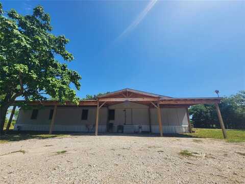 426 County Road 2175, Klondike, TX 75448