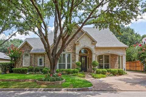 2801 Manorwood Trail, Fort Worth, TX 76109