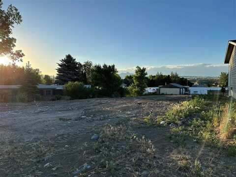 2919 Faith Ct, Cody, WY 82414