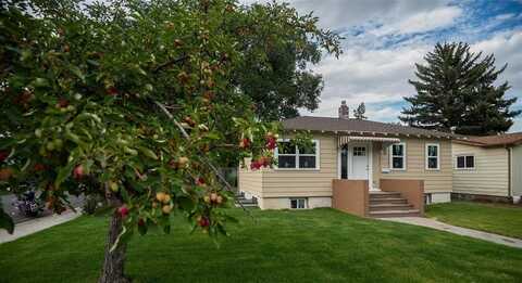 555 Avenue G, Powell, WY 82435