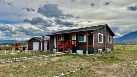 74 Shining Mtn Rd, Clark, WY 82435