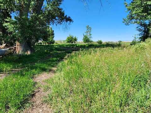 732 Lane 41 1/2, Burlington, WY 82411