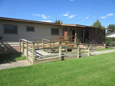 1401 31st St, Cody, WY 82414