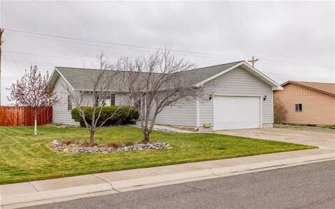 2861 Glacier Ave, Cody, WY 82414