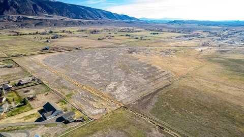 699 Southfork Rd, Cody, WY 82414