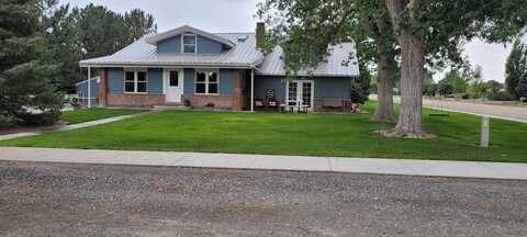 300 4th st. 4th St, Burlington, WY 82411