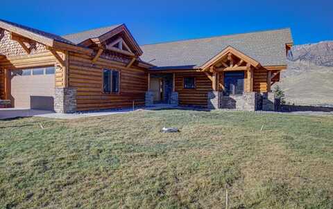 65 Winchester Dr, Cody, WY 82414