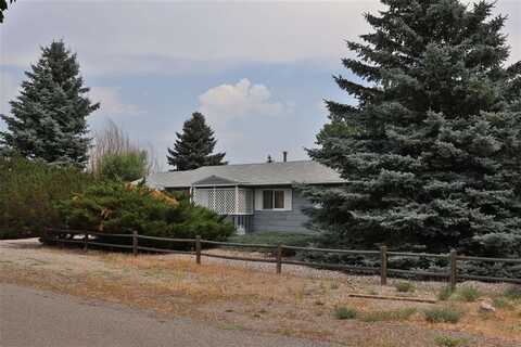 2322 Wallace St, Cody, WY 82414