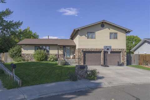 351 Bicentennial Ct, Powell, WY 82435