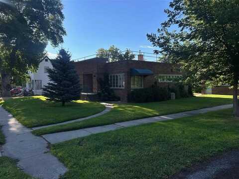 619 W B St, Basin, WY 82410