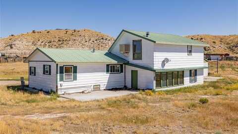 59 Valley Rd, Meeteetse, WY 82433