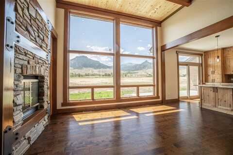 66 Big Creek Dr, Cody, WY 82414