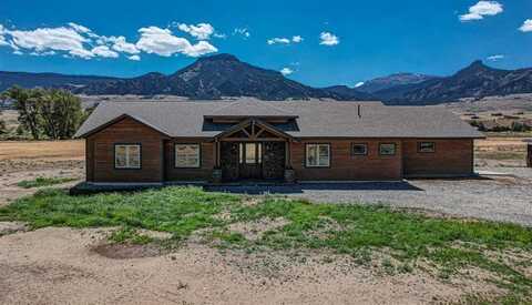 66 Big Creek Dr, Cody, WY 82414