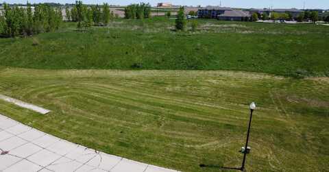 6303 Tiger Drive, Lot 20, Sioux City, IA 51106