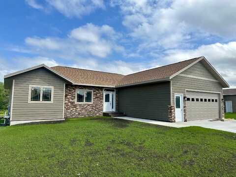 1205 KELVIN RD, Storm Lake, IA 50588