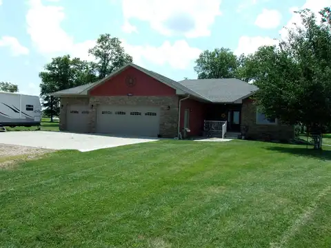 2112 N. Centennial Rd., Wayne, NE 68787