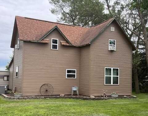 1888 Kingbird Avenue, George, IA 51237