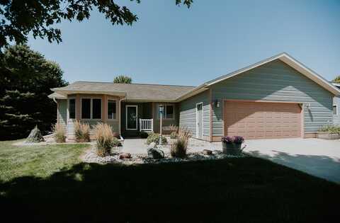 1577 7th Ave SE, Sioux Center, IA 51250